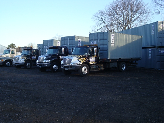 1689219606553373.jpg storage-container-delivery-trucks-near-nyc-by-mobile-on-demand.jpg