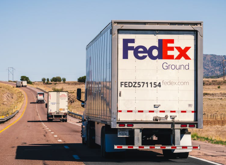 為什么大賣都用第三方賬號發FedEx？真相是省一半！