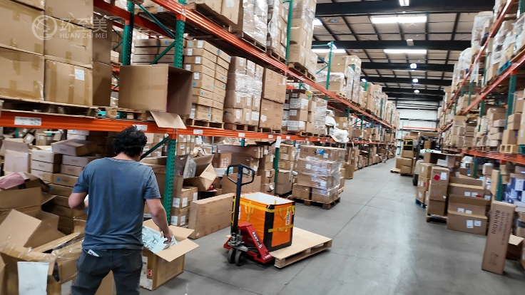 為什么大賣家都選擇美國海外倉進行快遞派件？